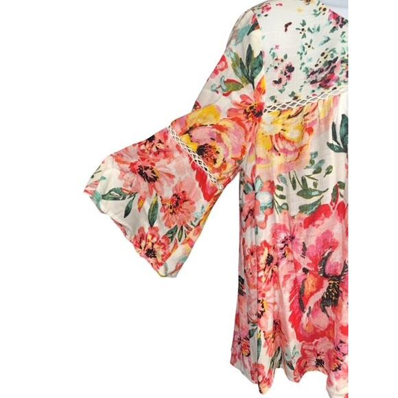 Figueroa Flower PM Top BOHO Pink Floral Rayon Crochet Bell Sleeves Petite Medium - Picture 2 of 4